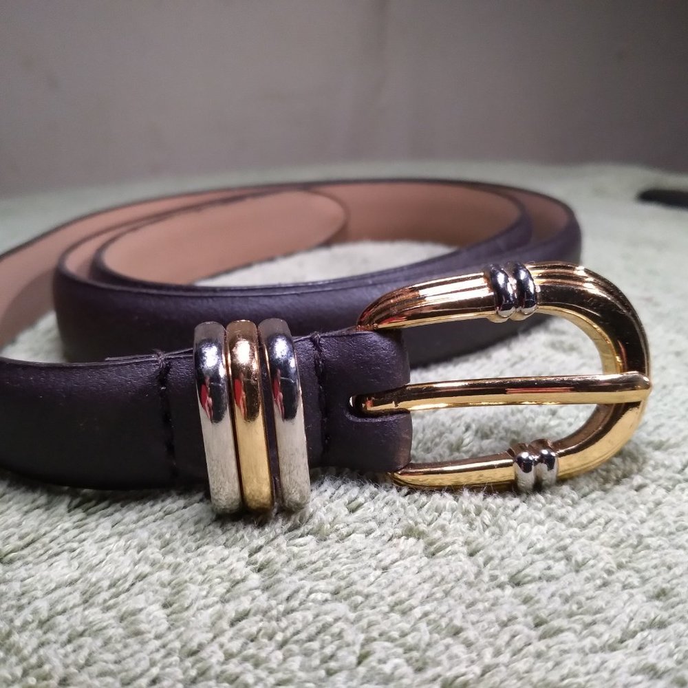 Black and tan 36–38-inch men or women's belt
